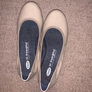 Nude Flats Dr. Scholl’s BARELY WORN